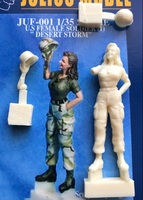 1:35 Resin kit  Women Soldiers of Modern US Army