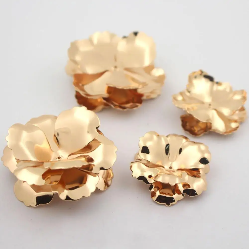20pcs 22 30 40mm 3 Petals Flower 3D Charms Beads Caps Quality Brass Metal for DIY Women Bride Wedding Hair Jewelry Accessories