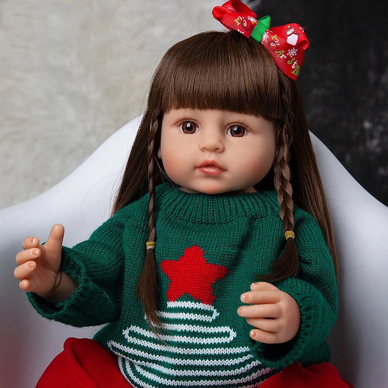 55CM New Full Silicone Reborn Baby Girl Beautiful With Green Sweater Bonecas Reborn For Xmas Toy