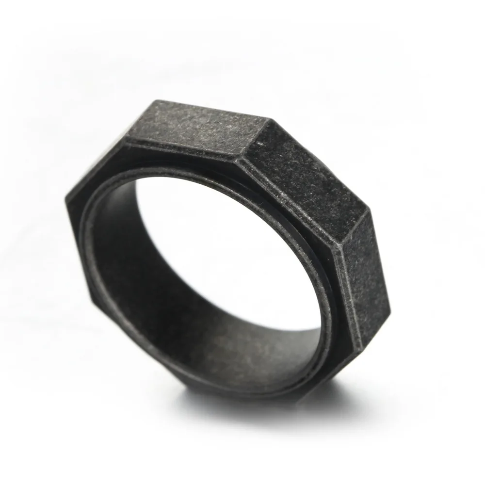 2020 Simple Stainless Steel Ring Square Eight-Sided Titanium Steel Ring Ornament Outdoor EDC Self Defense Ring