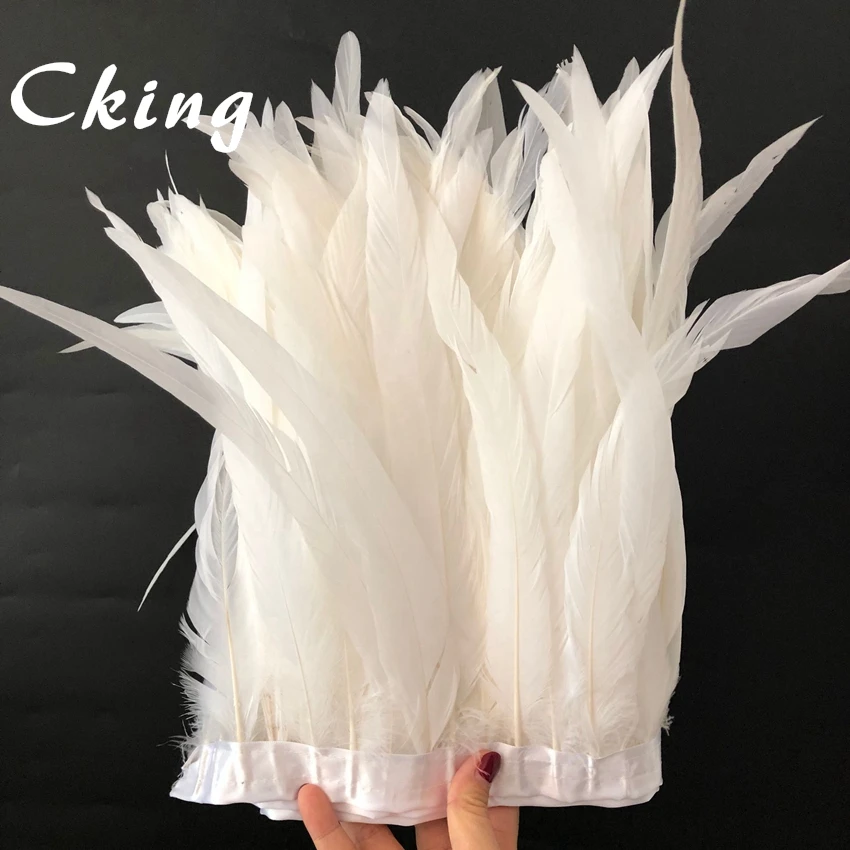 1Meter Snow White Rooster Tails Feather Trims Ribbons Sewed on Satin Cock Chikcen Feathes Lace For Clothes Making 25-30CM 10-12