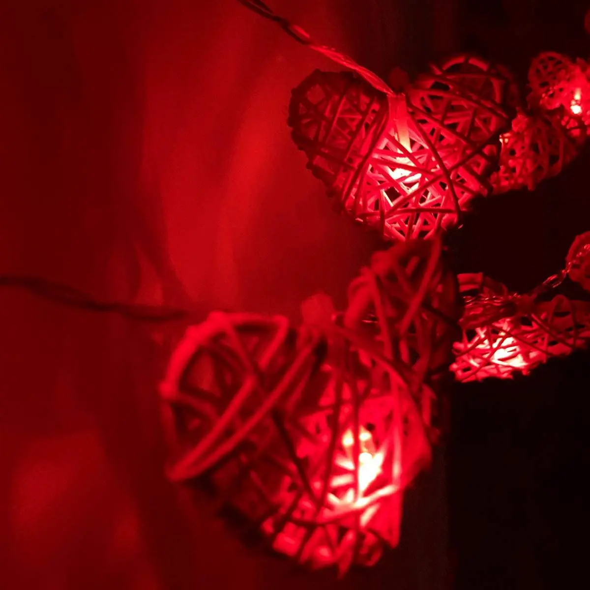 PheiLa Red Heart String Lights Romantic Decorations Rattan Red Heart Lights Battery Operated for Decoration Wedding Party