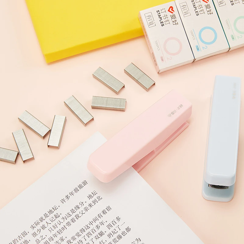 Cute Macaron Color Stapler with Staples Set Creative Plastic Metal Pure Color File Binding Machine Tools School Office Supplies
