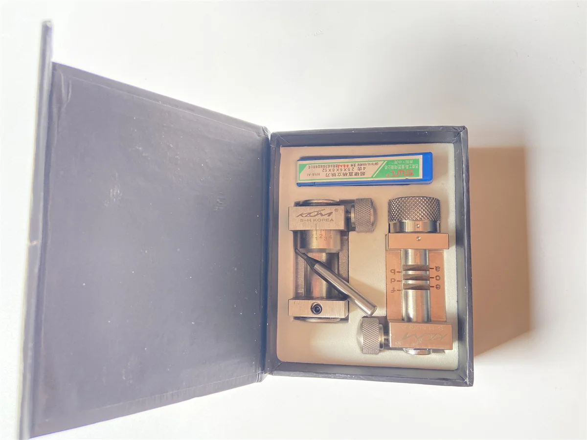 Klom Key Code Machine For Mondeo Jaguar Clamp Key Cutting Machine Fixture Tool For Car Key Cutting (One Set)