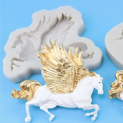 3D Flying Horse Molds Silicone For Chocolate Ice Gelatin Baking Cookies Lollipop Jelly Bakeware Baby Shower Ramadan Decoration