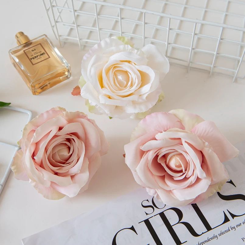 100 Stück Künstliche Blumen Seidenrosen Großhandel Scrapbook Brautaccessoires Ausverkauf Hochzeit Heimdekoration Partygirlande – Detail 3