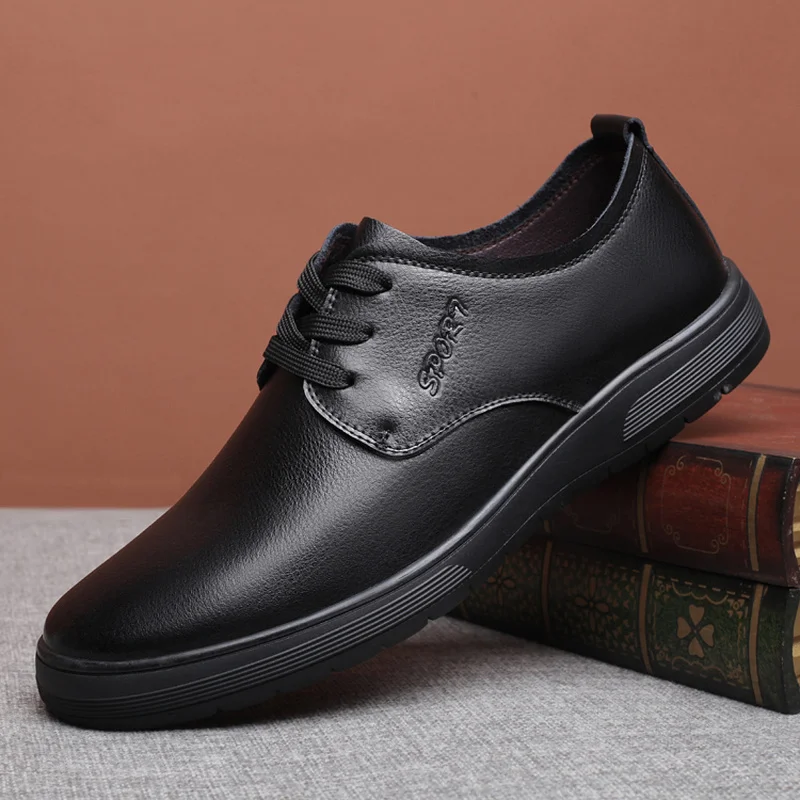 Brand New Mens Split Leather Casual Shoes Breathable Soft Bottom Loafer Shoe Classic Comfort Designer Slip On / Lace-Up Flats