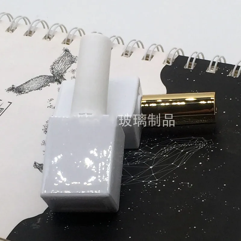 

Wholesale12ml Empty White/Black Square Nail Polish Bottle With Brush Polish Glue Bottle Container Glass Nail Oil Bottles