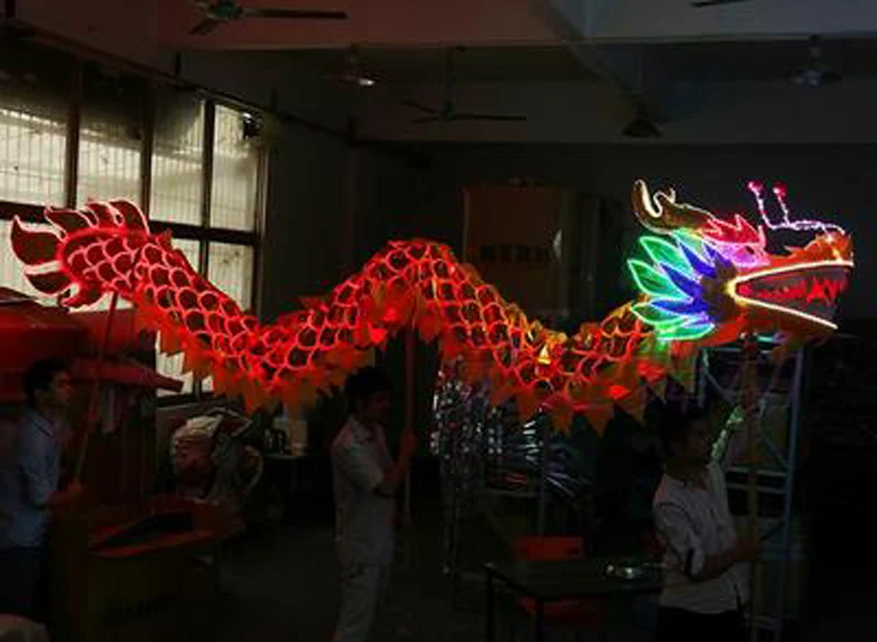 lumious stage show chinese folk dragon dance prop Led light up dragon dance costume