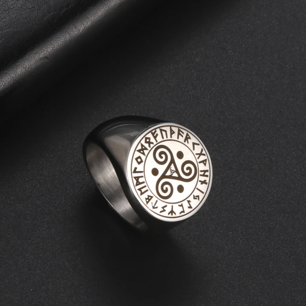 LIKGREAT Vintage Triskele Ring Triple Stainless Steel Signet Ring for Men Spiral Symbol Protection Amulet 2023 New Year Gift