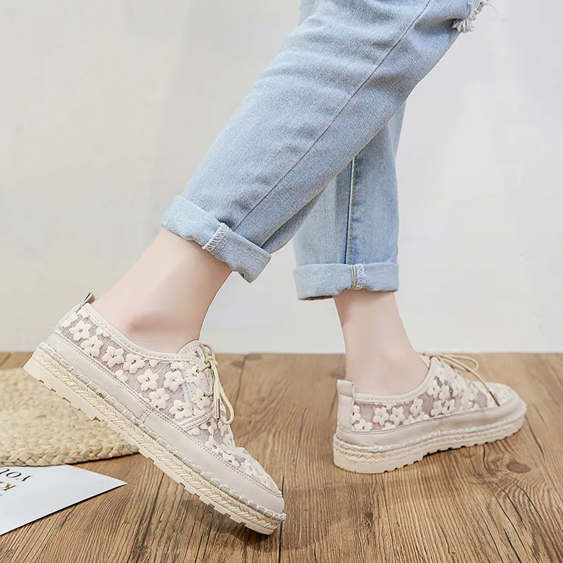 Breathable Knitted Lace Women\'s Shoes New Women\'s Casual Shoes Flat Bottom Woven Shallow White Shoes New 2023