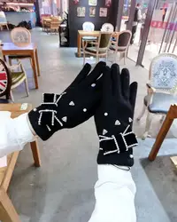 Guantes de Cachemira de terciopelo con lazo de diamantes de imitación, guantes de Cachemira con perlas, moda coreana, además de guantes cálidos de Cachemira para pantalla táctil A389