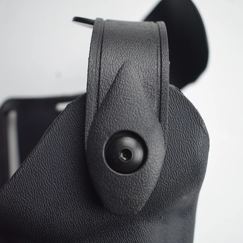 Right Hand Conceale…