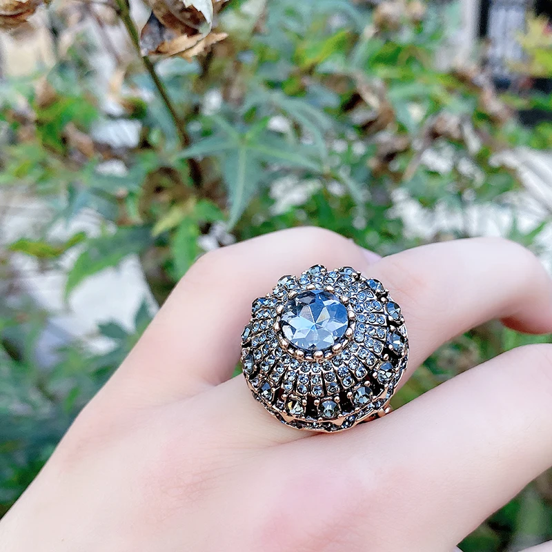 Kinel Ethnic Bridal Wedding Ring Antique Gold Color Vintage Look Full Gray Crystal Ball Ring For Women Party Boho Jewelry Gift