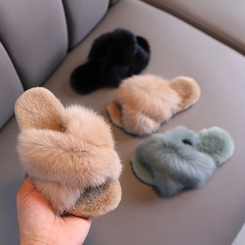 Kids Shoes for Girl Fur Slippers Cute Outdoor Furry Slippers Girls Fashion Winter Slipper Flip Flops Non-slip 17-23cm