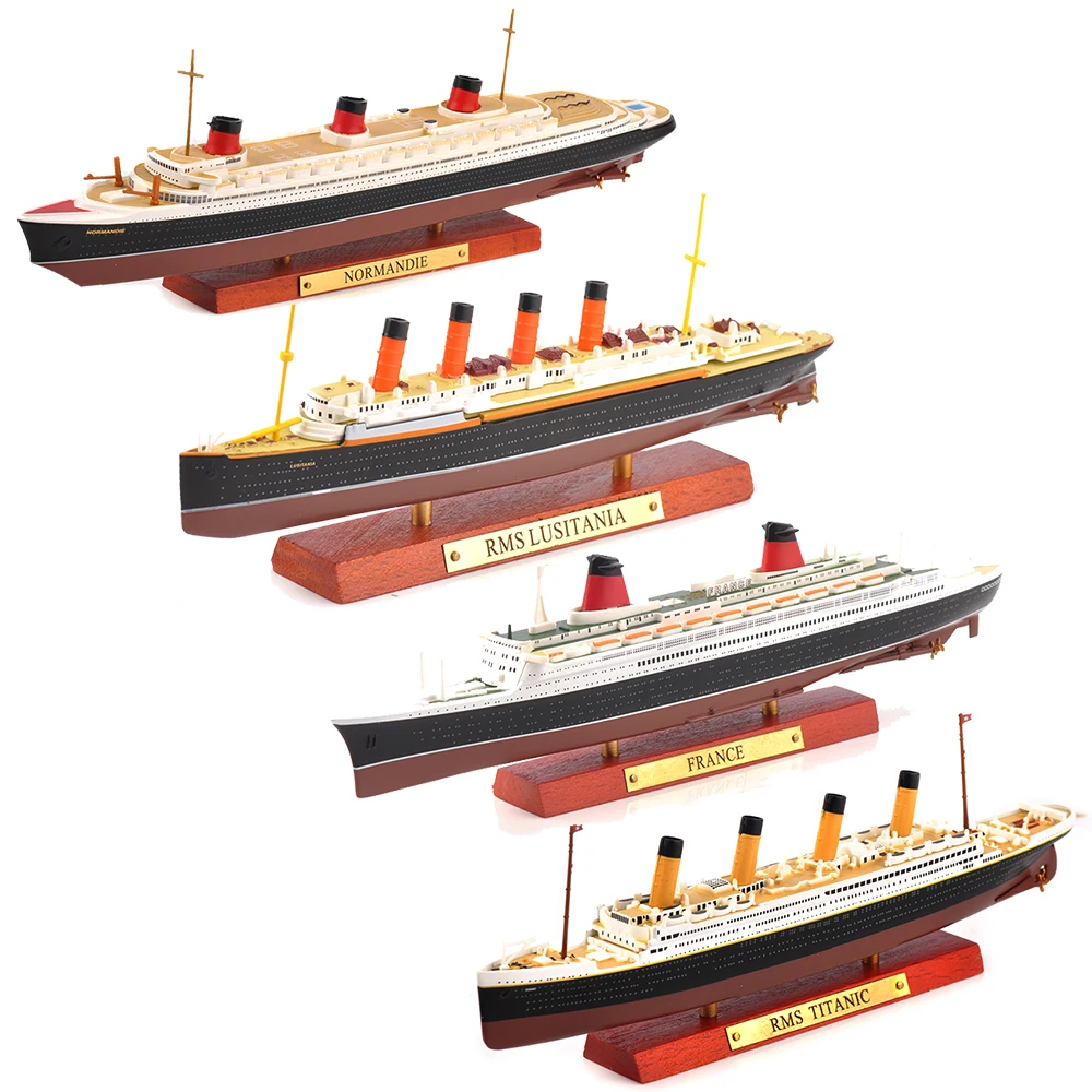 1/1250 Scale Diecast Ship Model France Normandie RMS Lusitania RMS TITANNIC Steamship Cruise Ship Collection Toys Gift