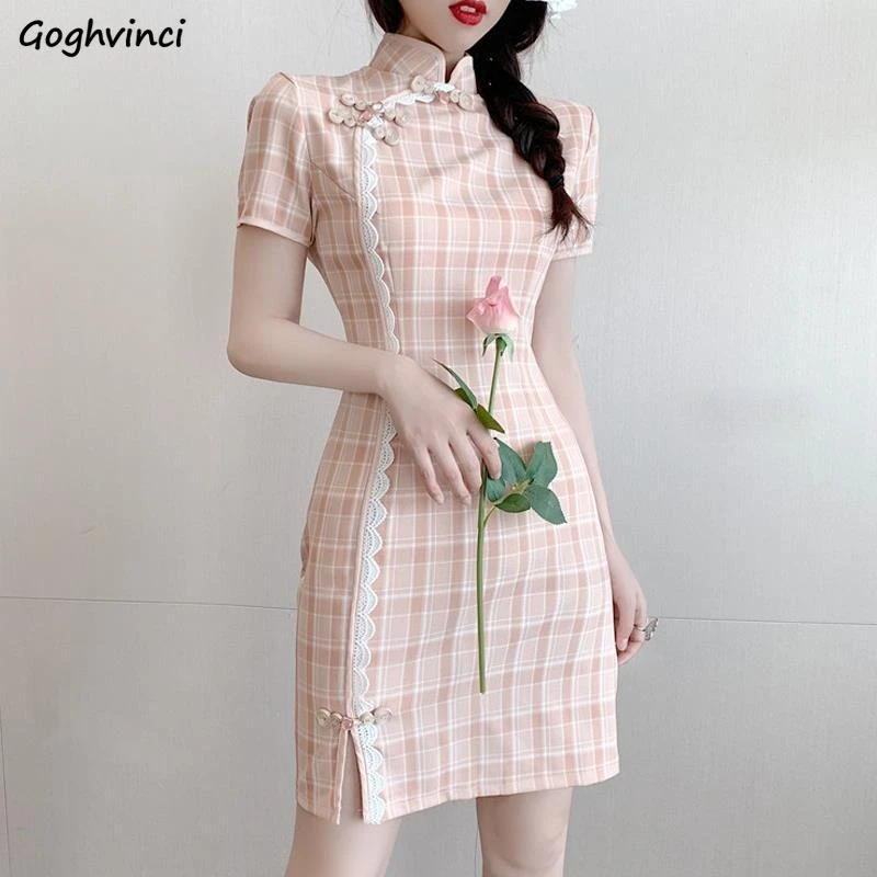 

Traditional Dresses Women Plaid Short Sleeve Lace Modern Slim Party Wear Females Cheongsam Side Slit Graceful Fashion Ins New