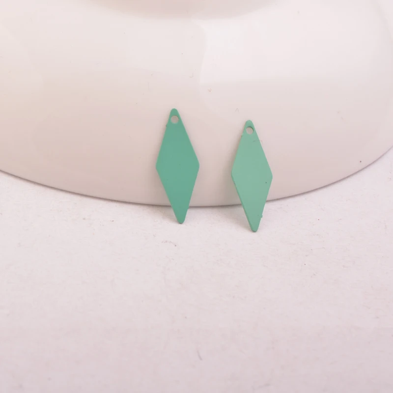 100 Stück AC10969 7*18mm Quadratische Anhänger Rhombus Ohrring Anhänger Zubehör für Damen Bijoux Geometrisch – Detail 5