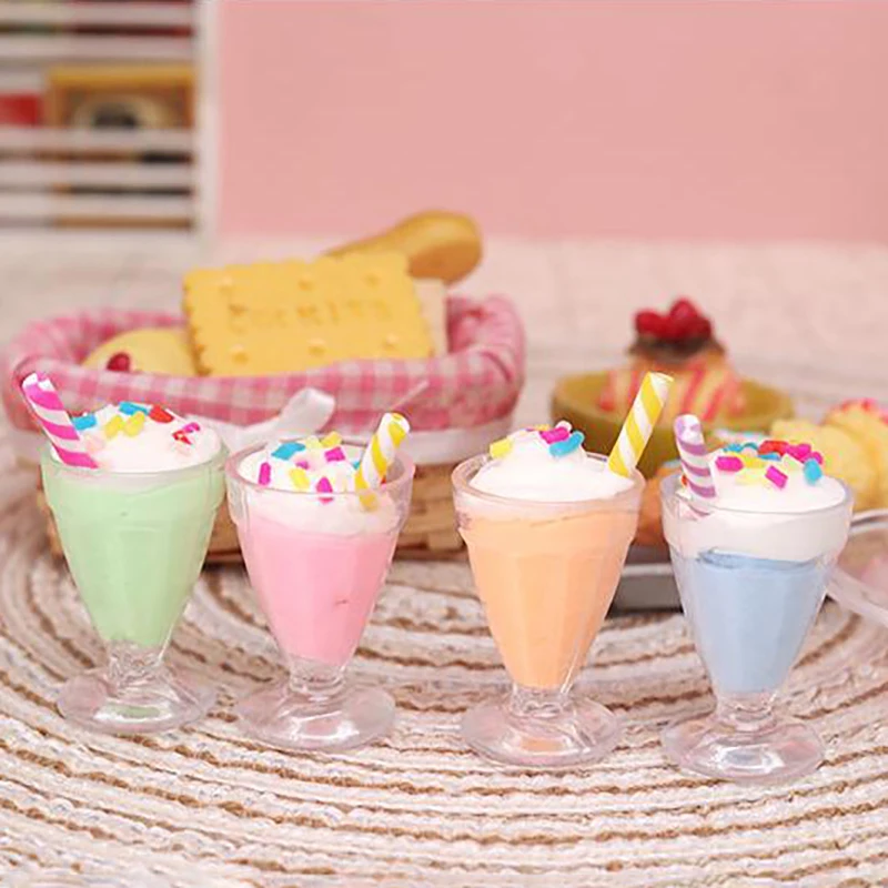 Random 1pc Drink Ice Cream Cups  Model Pretend Play Mini Food Doll Accessories Fit Play House Toy CUTE Dollhouse