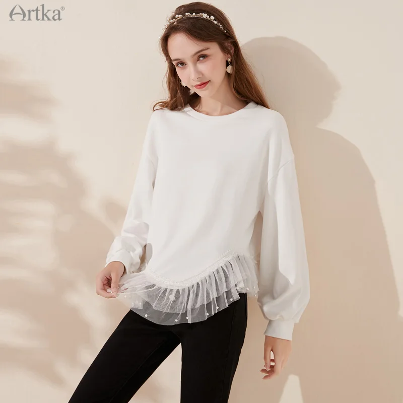 ARTKA 2022 Spring New Women Sweatshirt Fashion Elegant Gauze Patchwork O-Neck Sweatshirts Loose Simple White Sweatshirt VA20116D