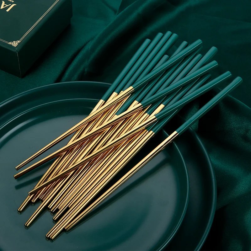 

1 pc Net red Japan South Korea 304 stainless steel household chopsticks square hollow heat insulation dark green gold antiskid