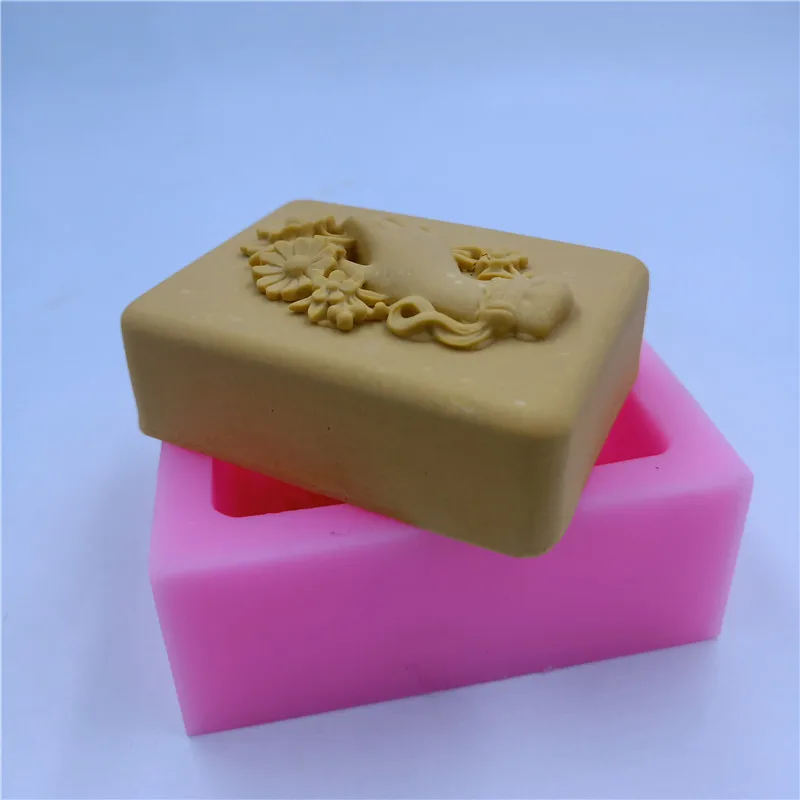 Hands Candle Soap Mold Rectangle Flower Silicone Mold for Natural Soap Making Handmade DIY Soap Molds Resin Mold Wax Melt Mould