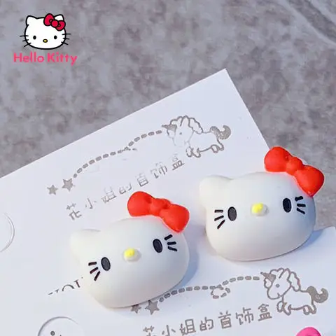 

TAKARA TOMY Hello Kitty New Cute Cartoon Three-dimensional Earring Earrings Student Sweet Ear Clip Decoration