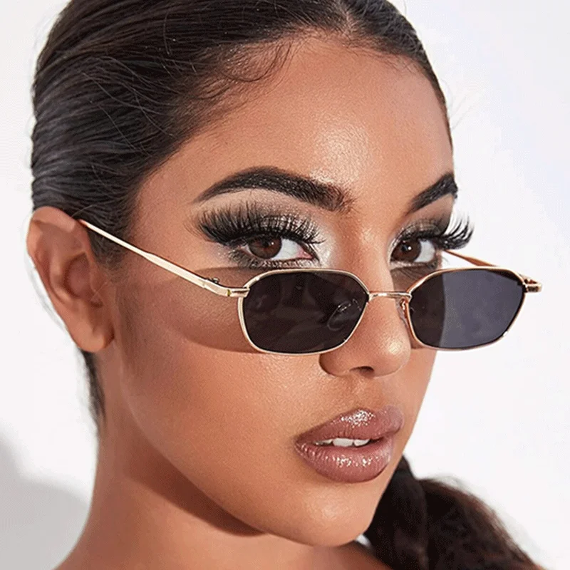 2022 Fashion Sunglasses Women/Men Luxury Brand Designer Accessories Frame Gold Color Metal Rectangle Summer Sun Glasses Trend