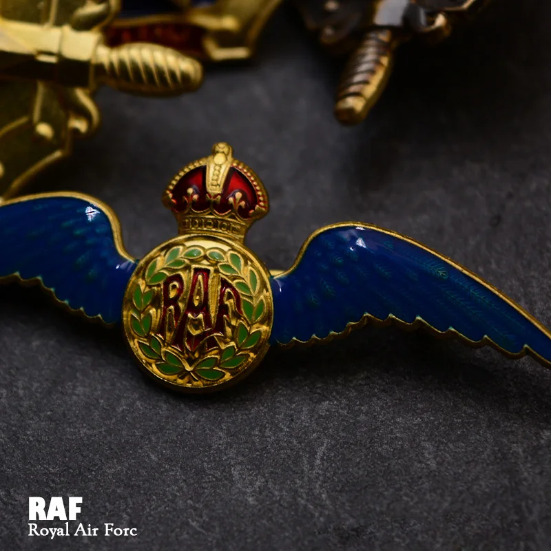 1PC United Kingdom Badges UK British Empire RAF Royal Air Force Pilot Medals Souvenir Gifts