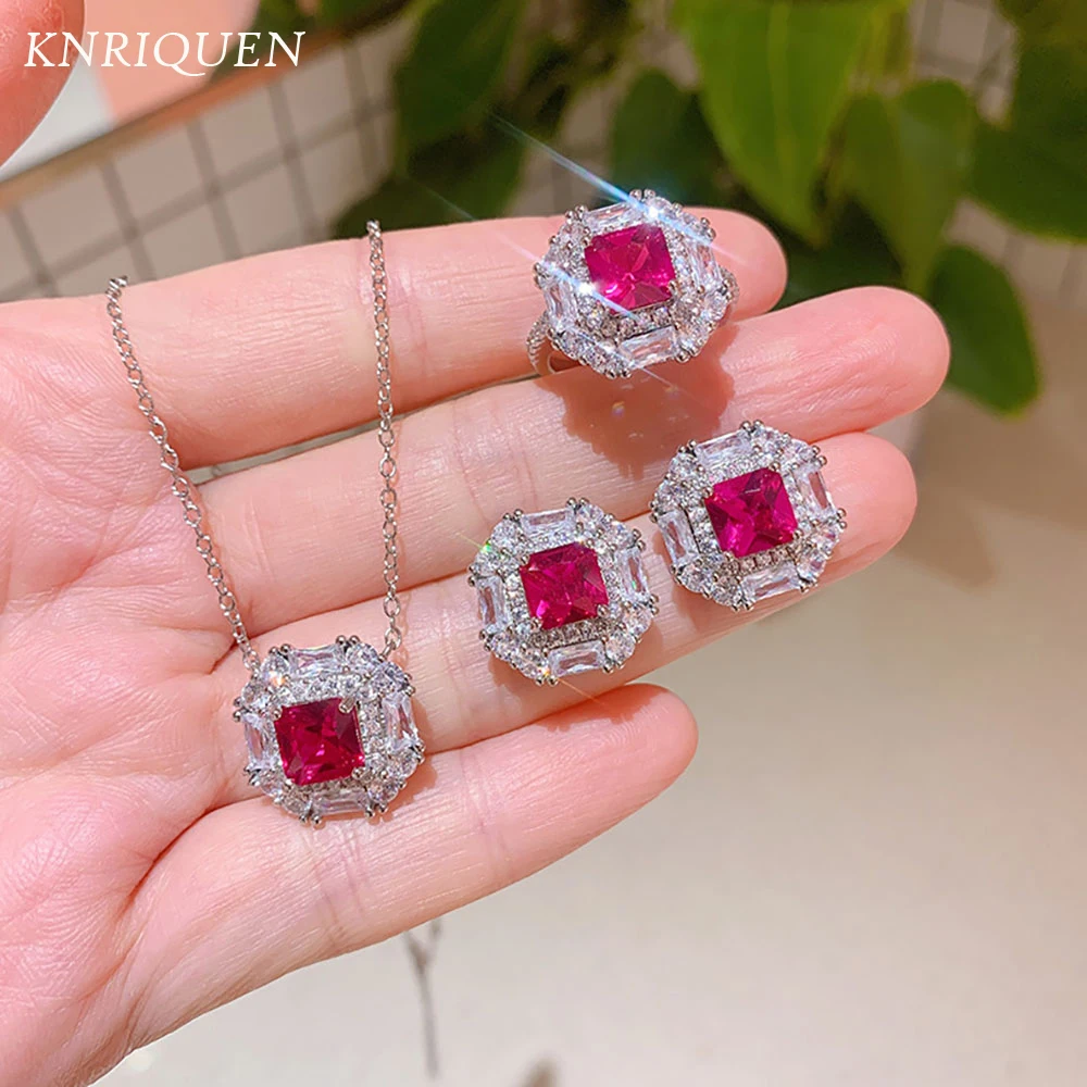 2021 Vintage Gemstone Jewelry Sets for Women 7*7mm Ruby Emerald Lab Diamond Ring Stud Earrings Pendant Necklace Party Statement