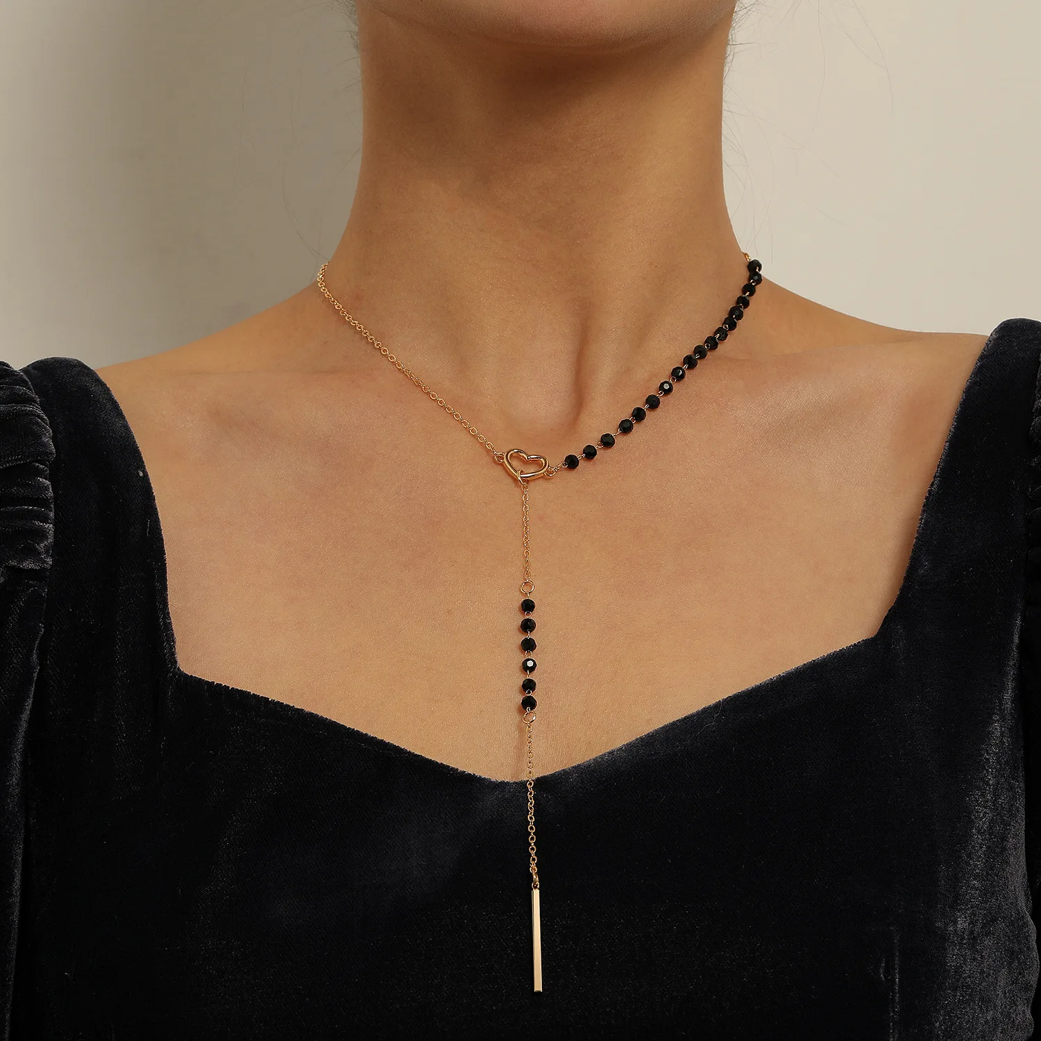 Black Glass Beads Tassel Pendant Necklace for Women Clavicle Chain Gold Silver Color 2021 Fashion Jewelry Short Necklaces Female