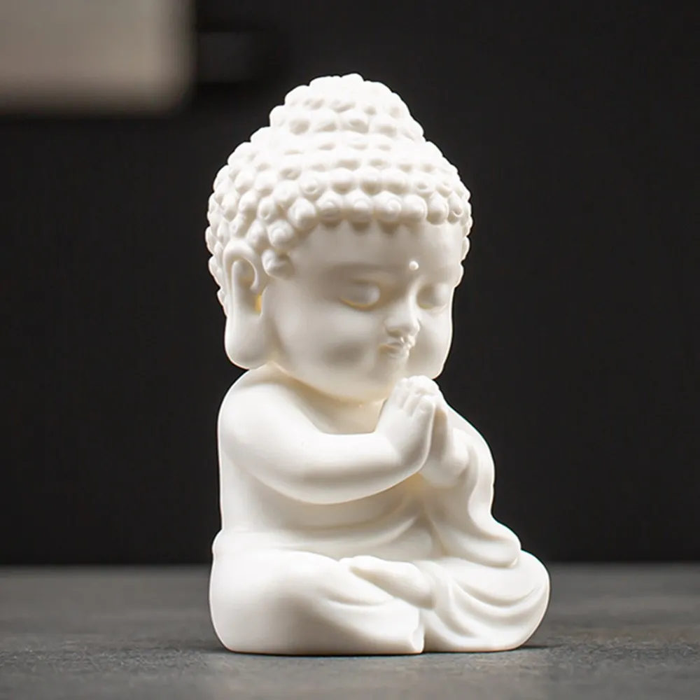 Praying Buddha Silicone Candle Mold Scented Wax Mould Decorated Epoxy Crafts Molds Aroma Gypsum Silicone Mould