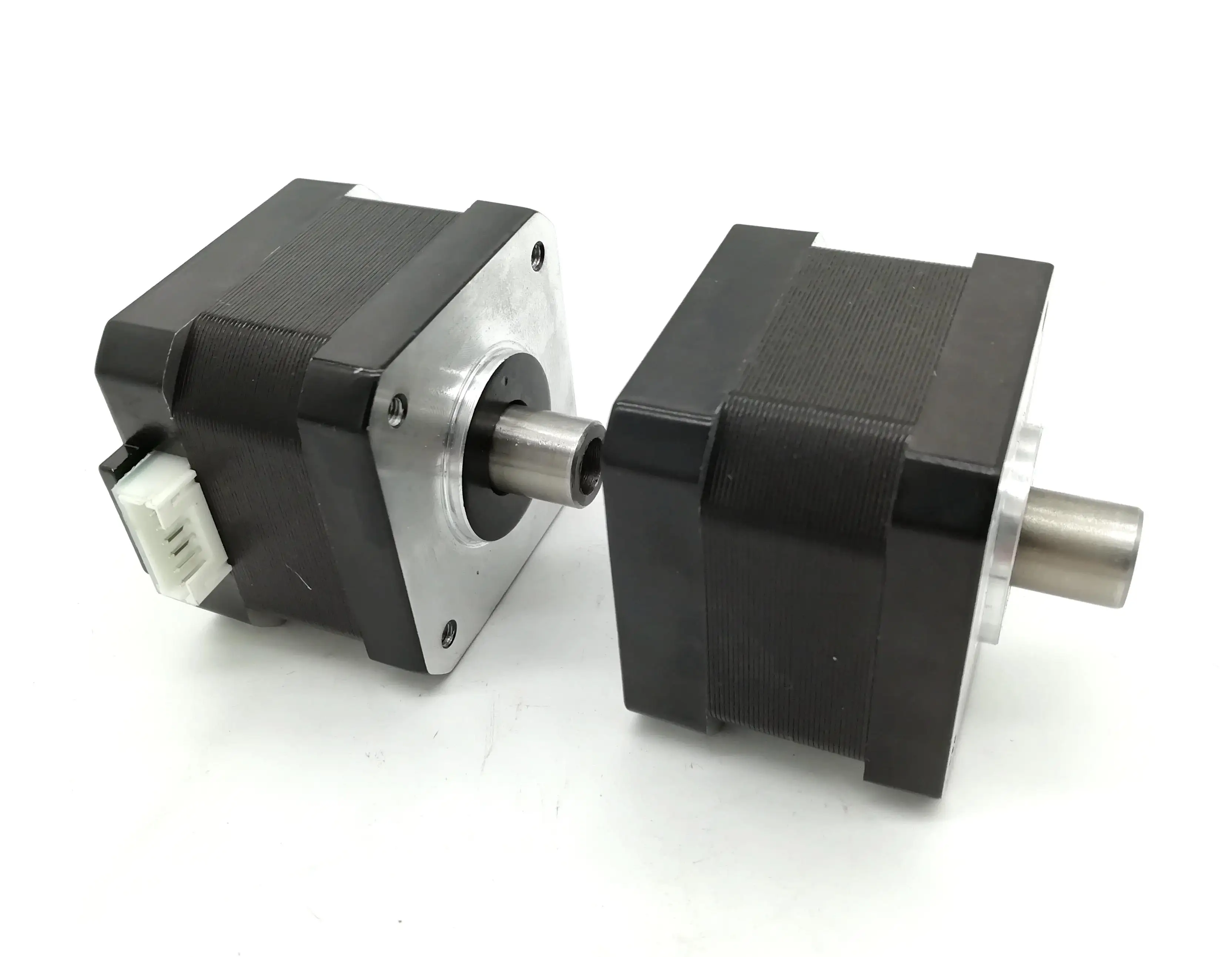 1piece Nema17 Hollow Shaft Stepper Motor Bore Diameter 6.2mm Shaft Length 12mm 17HS1001-12K62