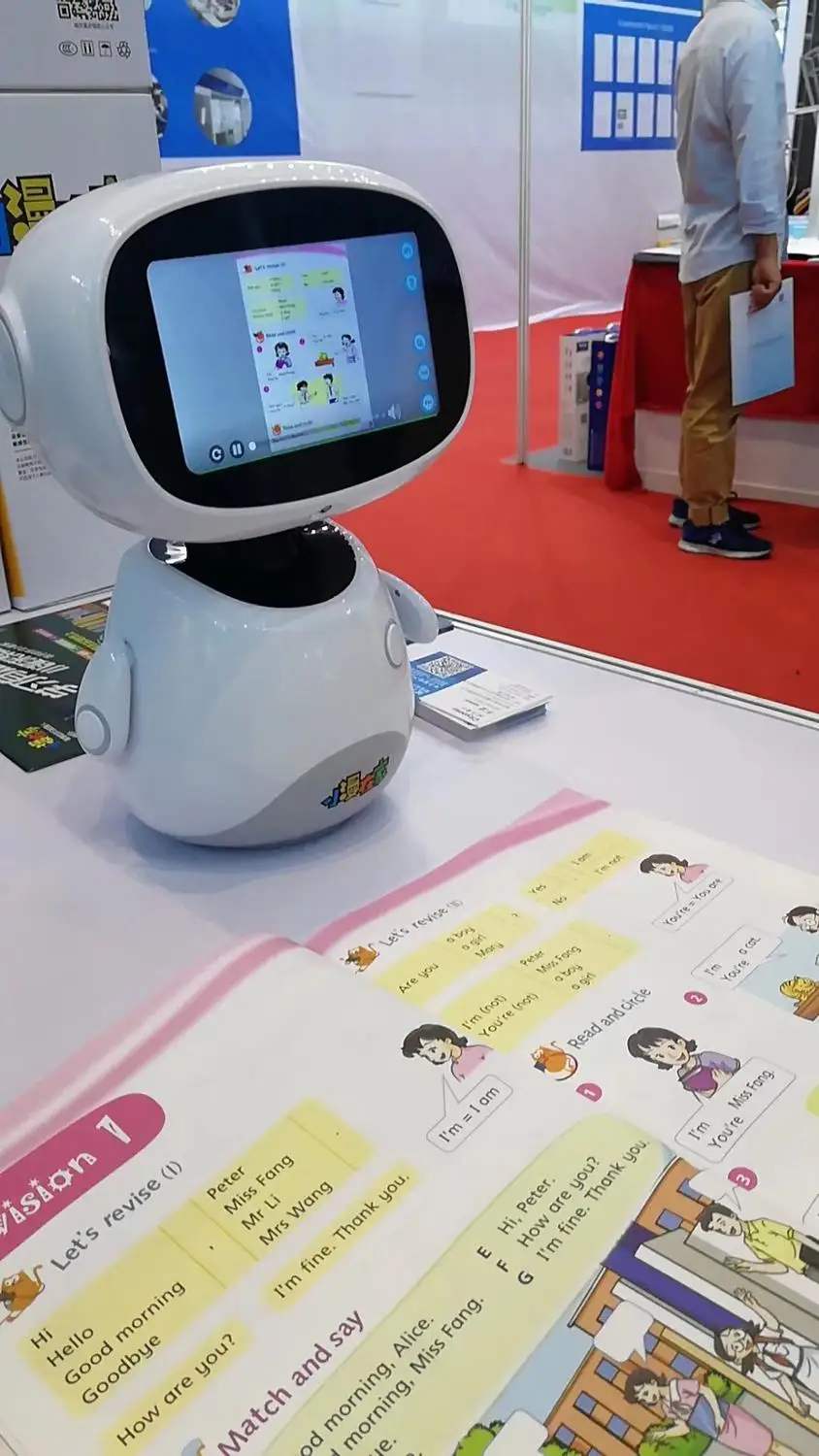 Joyful amusement robot Chinese school subject culture learning assistant voice dialogue Kids toys robot