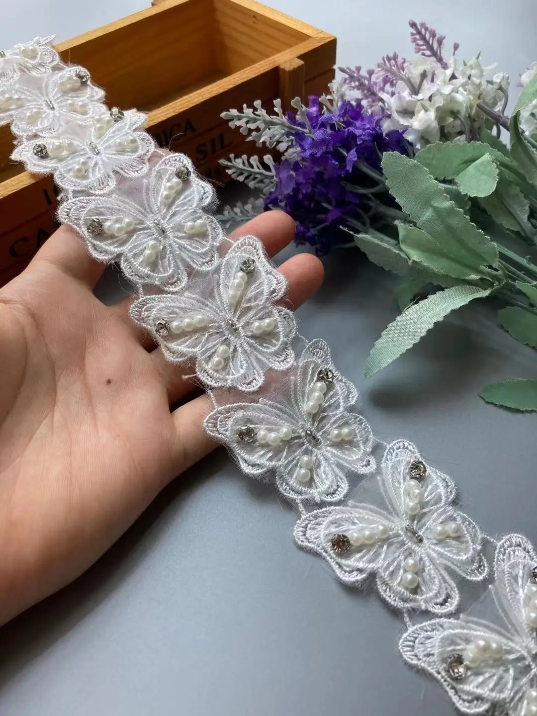 

1 Yard Rhinestones Butterfly Bowknot Embroidered Lace Trim Ribbon Fabric Sewing Craft Patchwork Handmade For Costume Decoration