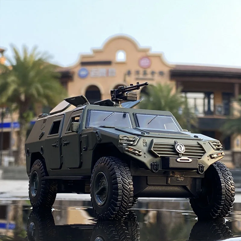 Coche blindado de reacondicionamiento militar 1:24, vehículo todoterreno de juguete fundido a presión de aleación, modelo de tanque de Metal, modelo