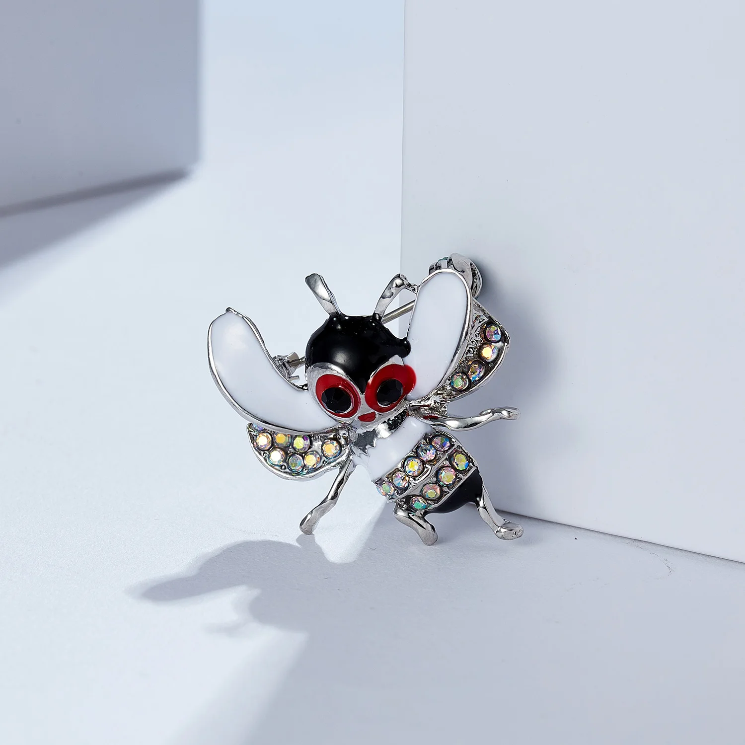 RINHOO Brand Design Cute Cartoon Insect Brooch Women Delicate Little Bee Brooches Rhinestone Pin Brooch Jewelry Gifts For Girl