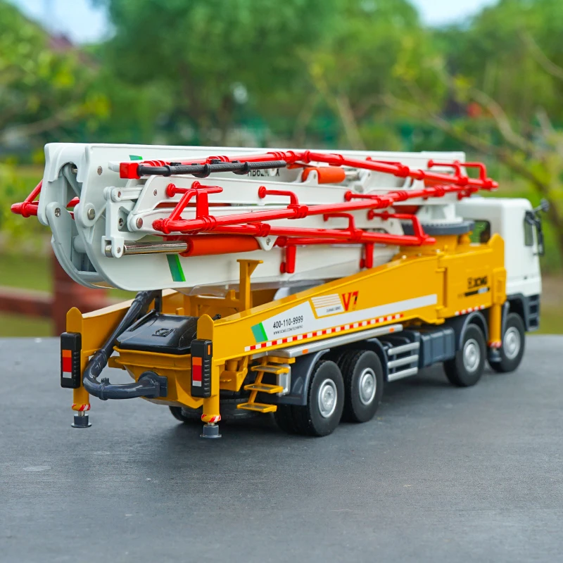 Original 1:35 HB56K 56m/62m Concrete Pump Truck model, Schwing V7 new pumper model for gift, collection