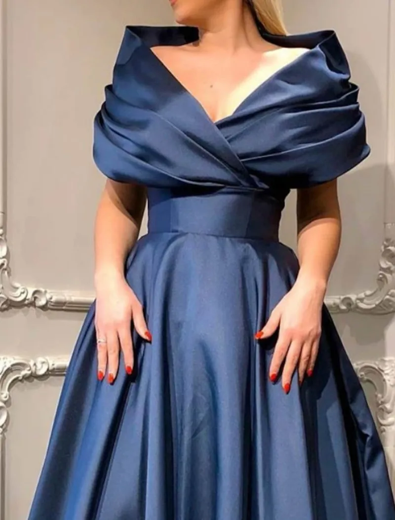 Elegant Dark Navy Satin Long Evening Dress V Neck Pleats Formal Party Gown Robes De Soirée Vestidos 2025 New Arabic Dubai