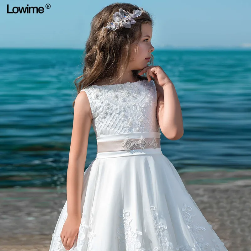 

Gorgeous Off Shoulder Flower Girl Dresses For Wedding Sheer Lace Applique Back Girls Pageant Gowns Princess Dresses