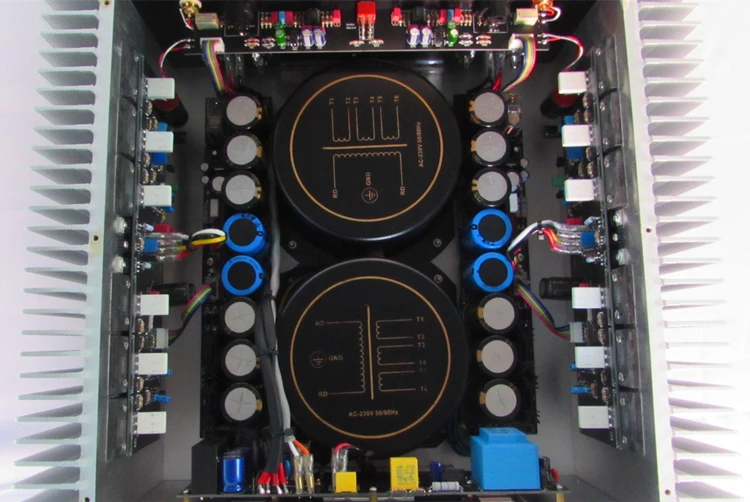 

Reference Swiss GOLDMUND Telos 600 pure final stage fever hifi high-fidelity 350W+350W power amplifier