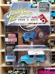 Johnny Lightning 1:64 Toyota LandCruiser  Diecast Collection of Die-casting Simulation Alloy Model Children Toys