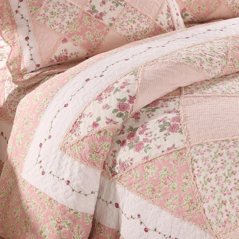 CHAUSUB Pink Floral Cotton Quilt Set 3PCS Bedspread on Bed Patchwork Lightweight Comforter Queen Size Coverlet Blanket for Bed