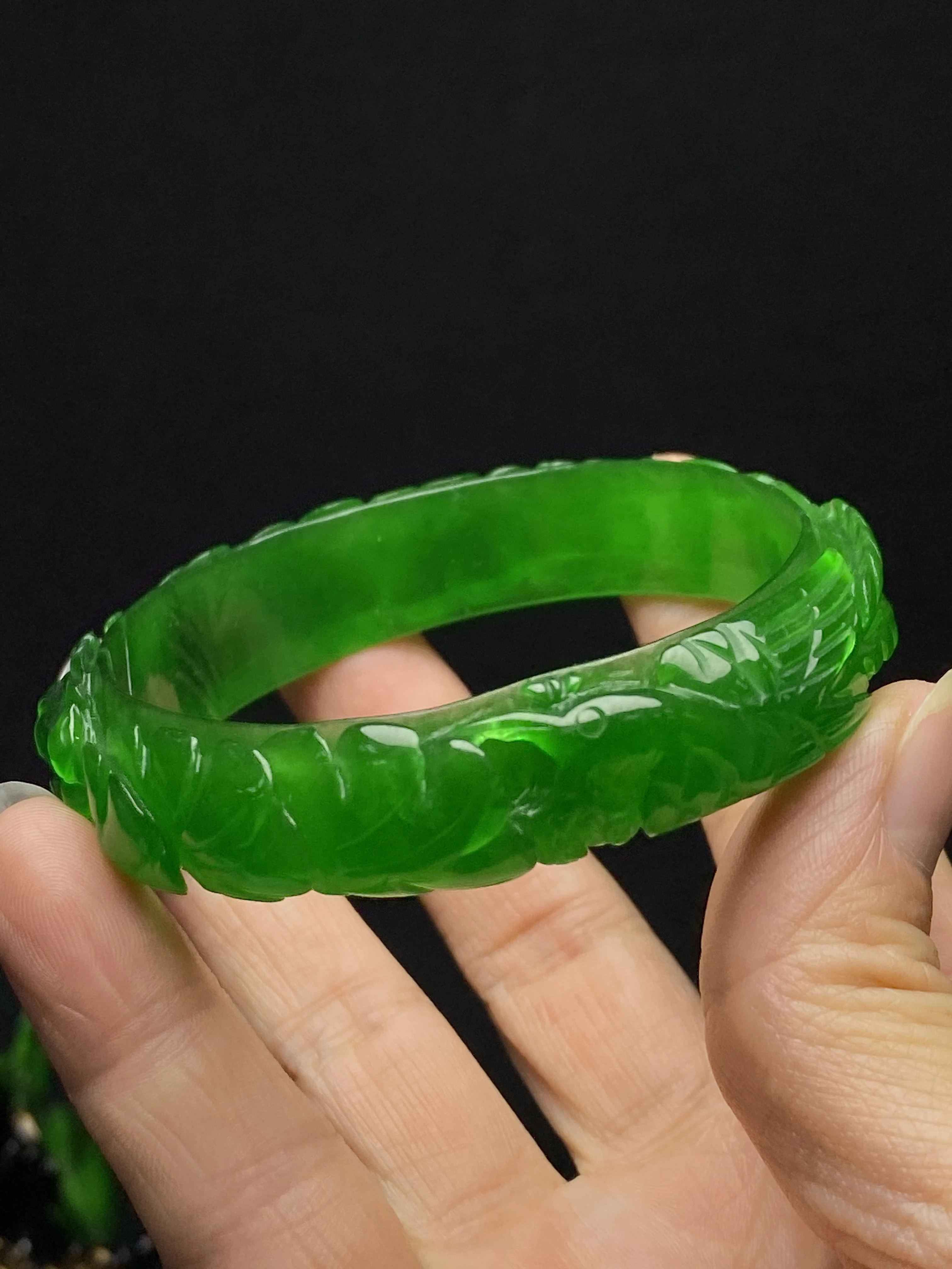 

100% Natural 7A green jade bangles hollow handcarved jadeite bracelets Real jade jewelry bracelets for women charm bracelet