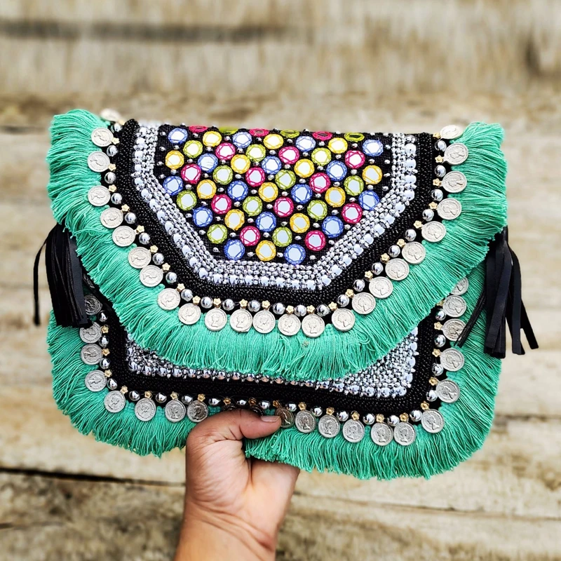 

DOYUTIG Beauty Indian Women's Ethnic Embroidery Hobo Bag Lady Bohemia Clutches & Crossbody Bag Casual Tassel Envelope Bag F848