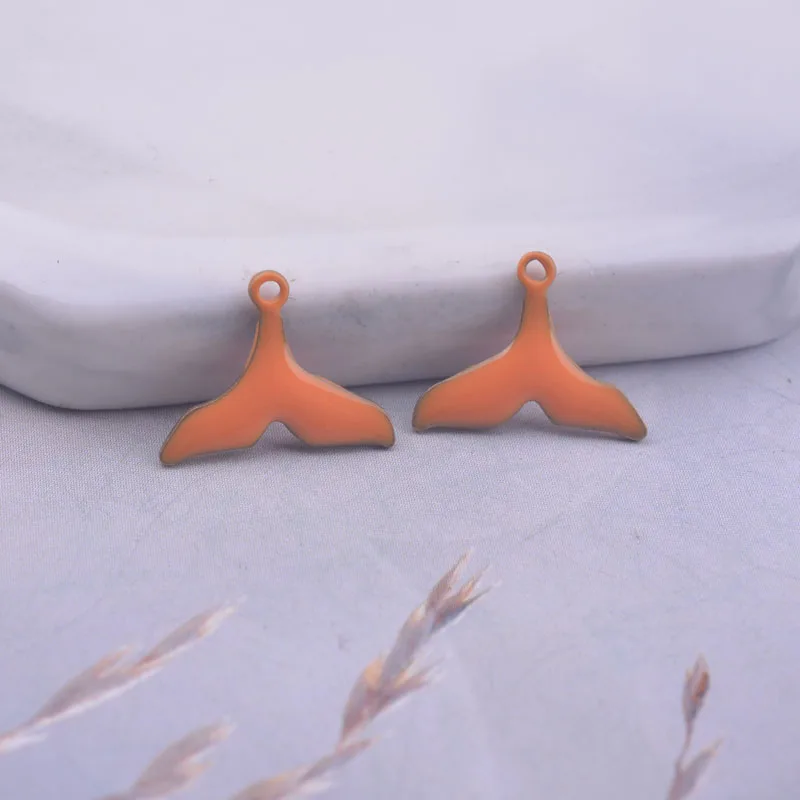 30 Stück 9*12mm beidseitig emaillierte Fischschwanz-Anhänger aus Kupfer für DIY-Schmuckherstellung – Detail 11