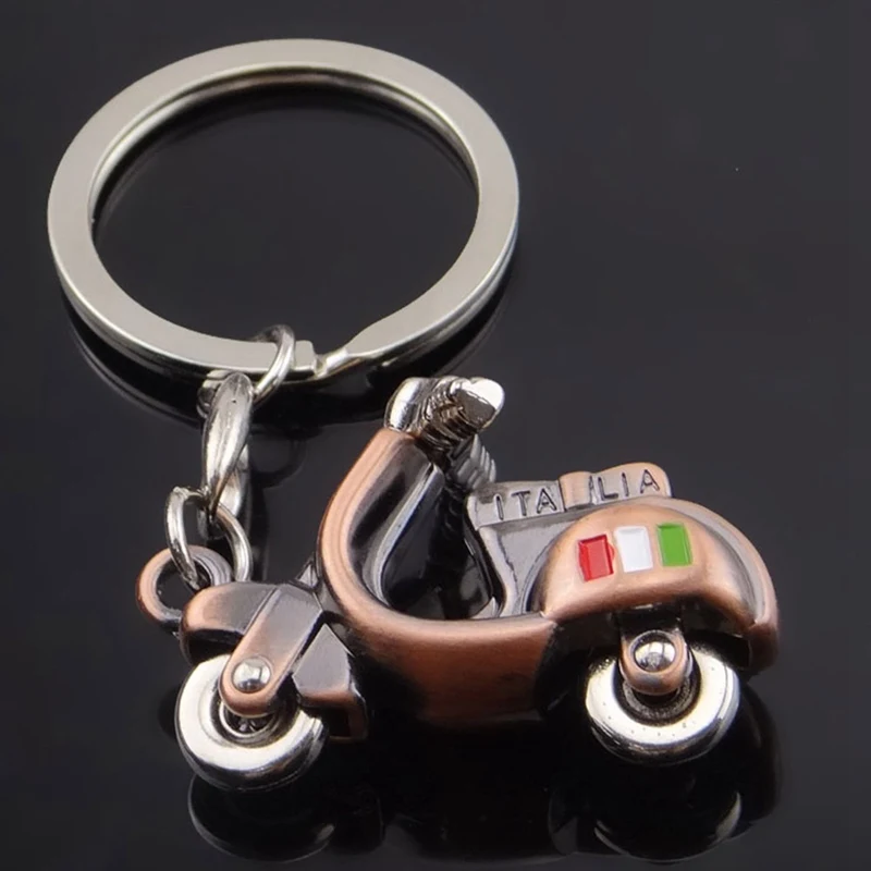 Motorcycle 3D Keychain Scooter Decoration Metal Keyring For Vespa Piaggio 125 Ducati Honda Yamaha Suzuki Key Holder Accessories