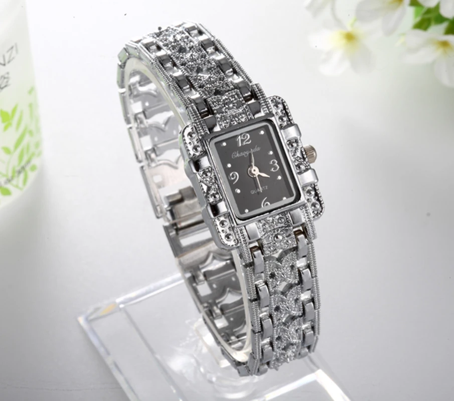 Sales Vrouwen Zilveren Armband Horloge Mode Vrouwen Horloges Strass Stalen Dames Horloge Luxe Vrouwelijke Klok Gift Reloj Mujer