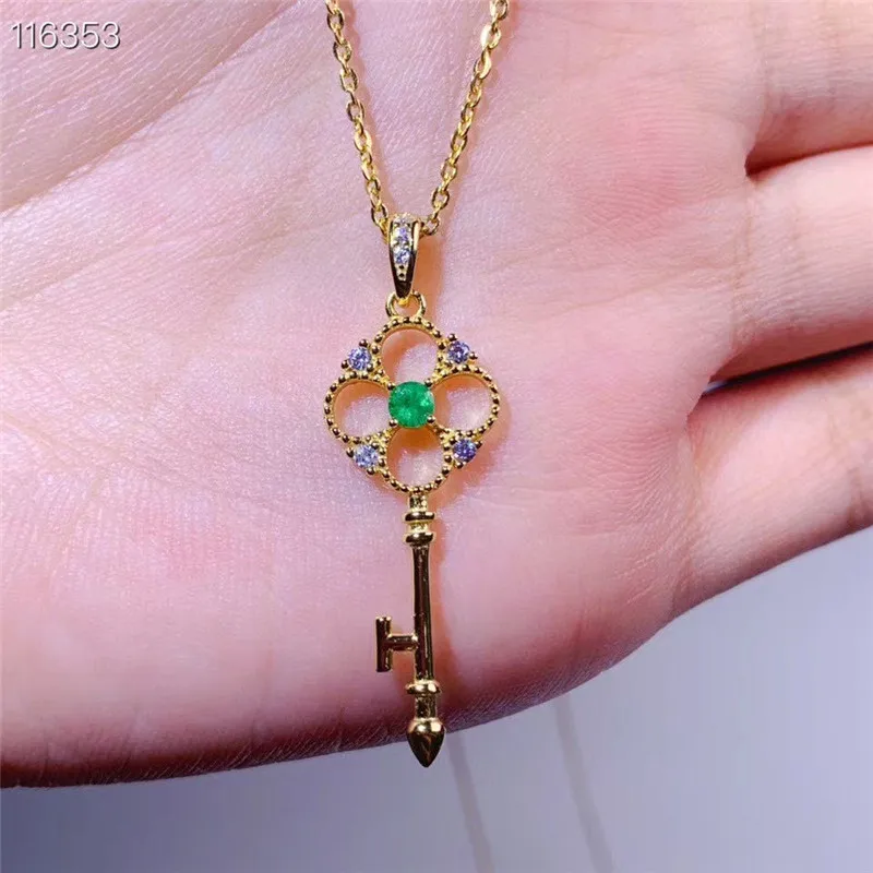 

Xin Yipeng real natural emerald pendant necklace S925 sterling silver plated yellow gold fine anniversary gift for women 3×3mm