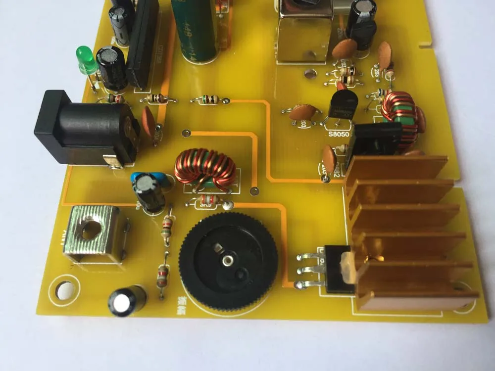 Micropower medium wave transmitter , AM transmitter ore radio Frequency 600-1600khz